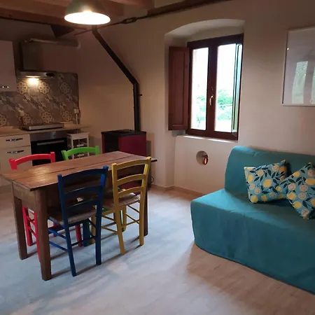 Agrituristico Abruzzomio - Casa Lupo شقة
