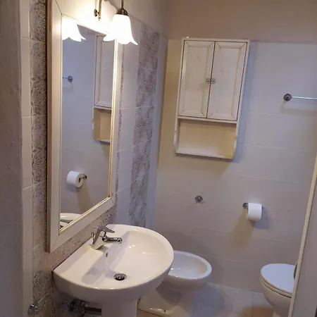 Agrituristico Abruzzomio - Casa Lupo *